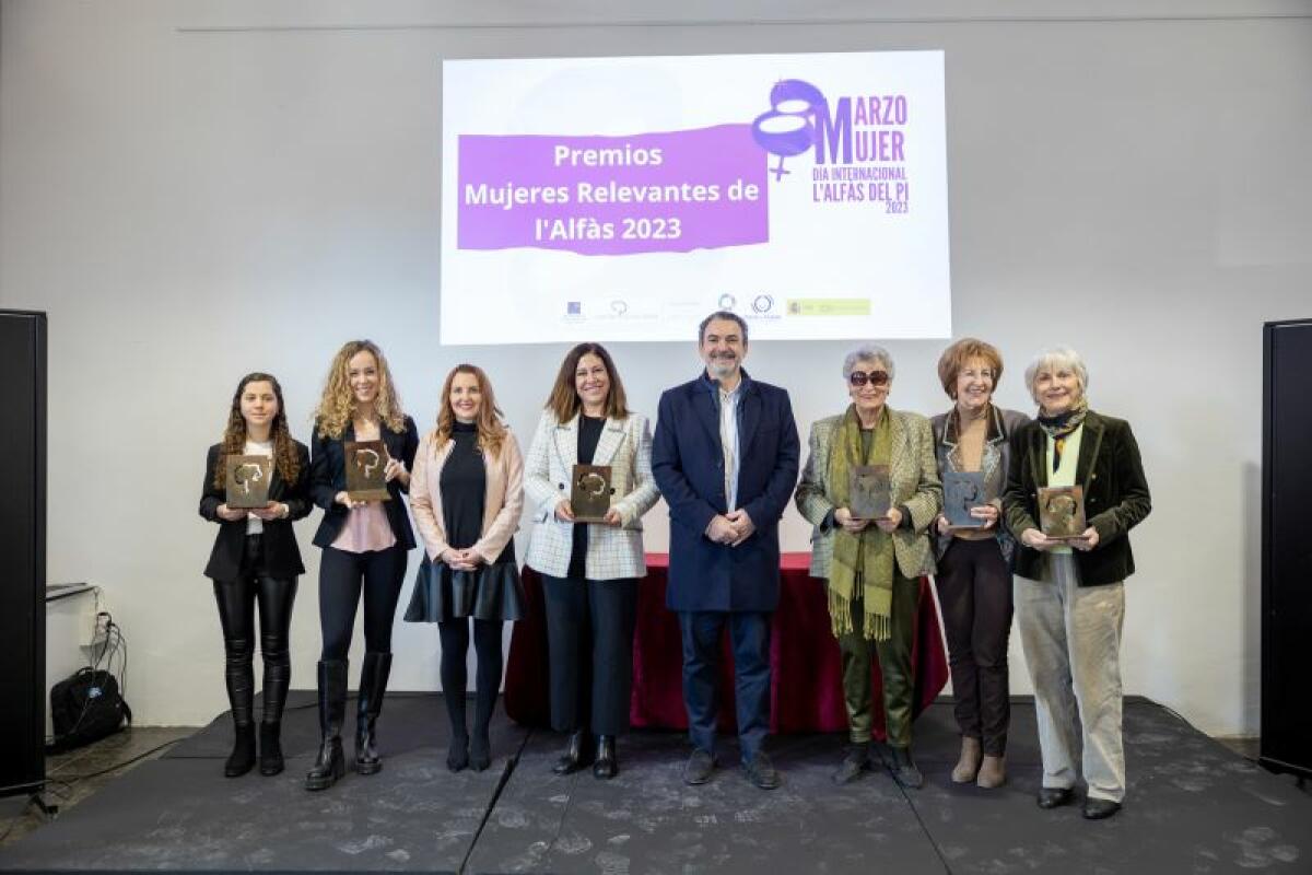 El Ayuntamiento de l’Alfàs del Pi entrega los Premios Mujeres Relevantes 2023