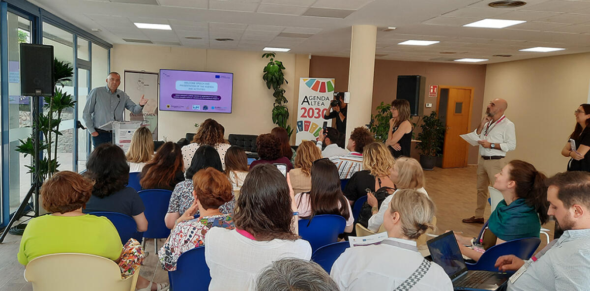 El Centro Social de Altea acoge la clausura del proyecto europeo EnEnWomen