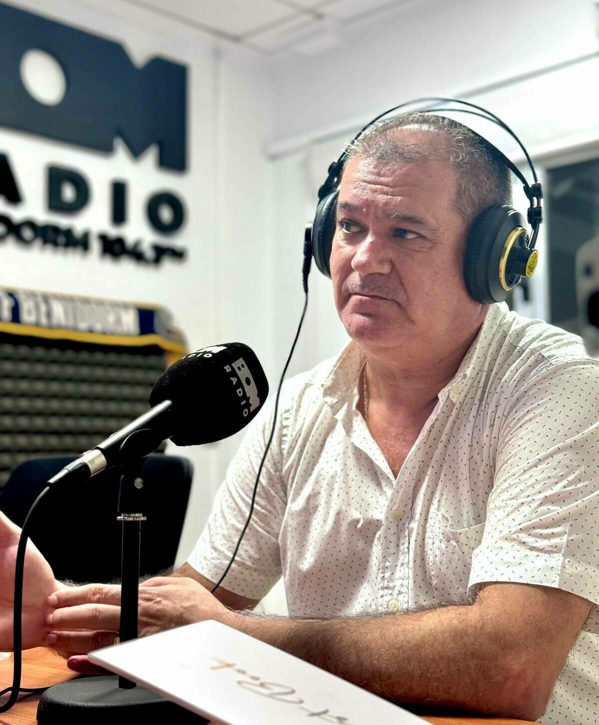 Juan Cortés, coordinador del CFS L'Alfàs del Pi, repasa la historia y evolución del club en Bom Radio Benidorm