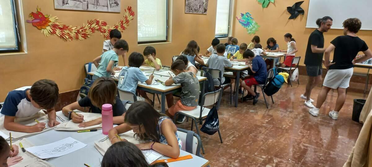 La XX edición de la Escuela de Verano del MARQ arranca con talleres didácticos y actividades para los más pequeños  