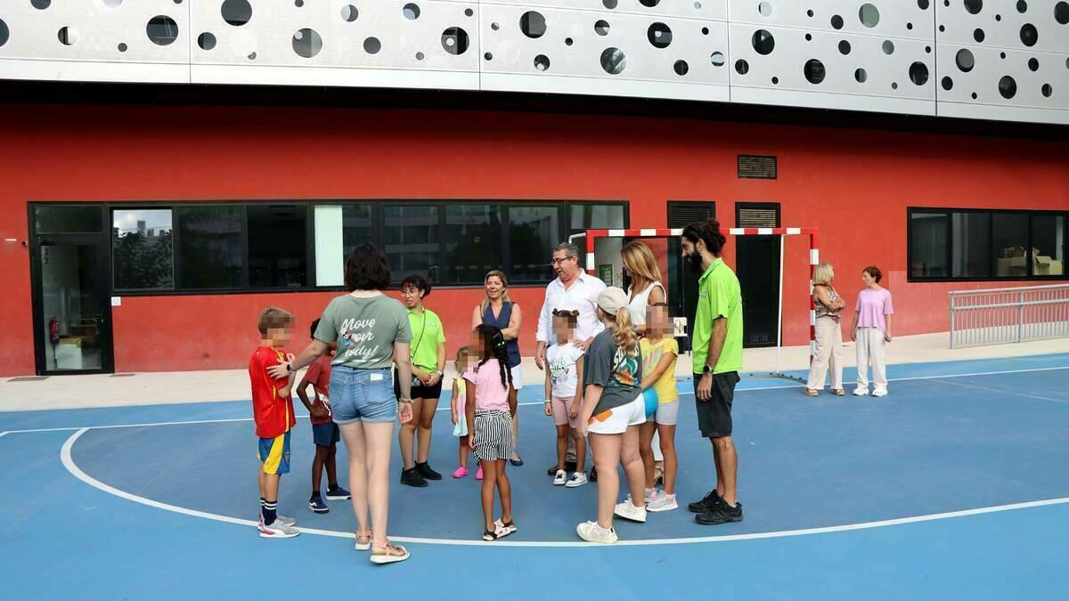 Benidorm pone en marcha la primera ‘Escuela de Septiembre’ para facilitar la conciliación hasta el inicio del curso