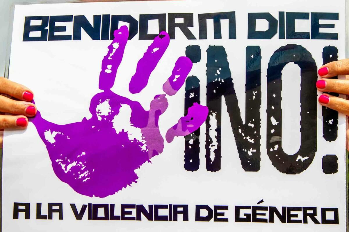 Benidorm concede 9.000 euros para acciones de prevención de la violencia machista y fomento del asociacionismo femenino