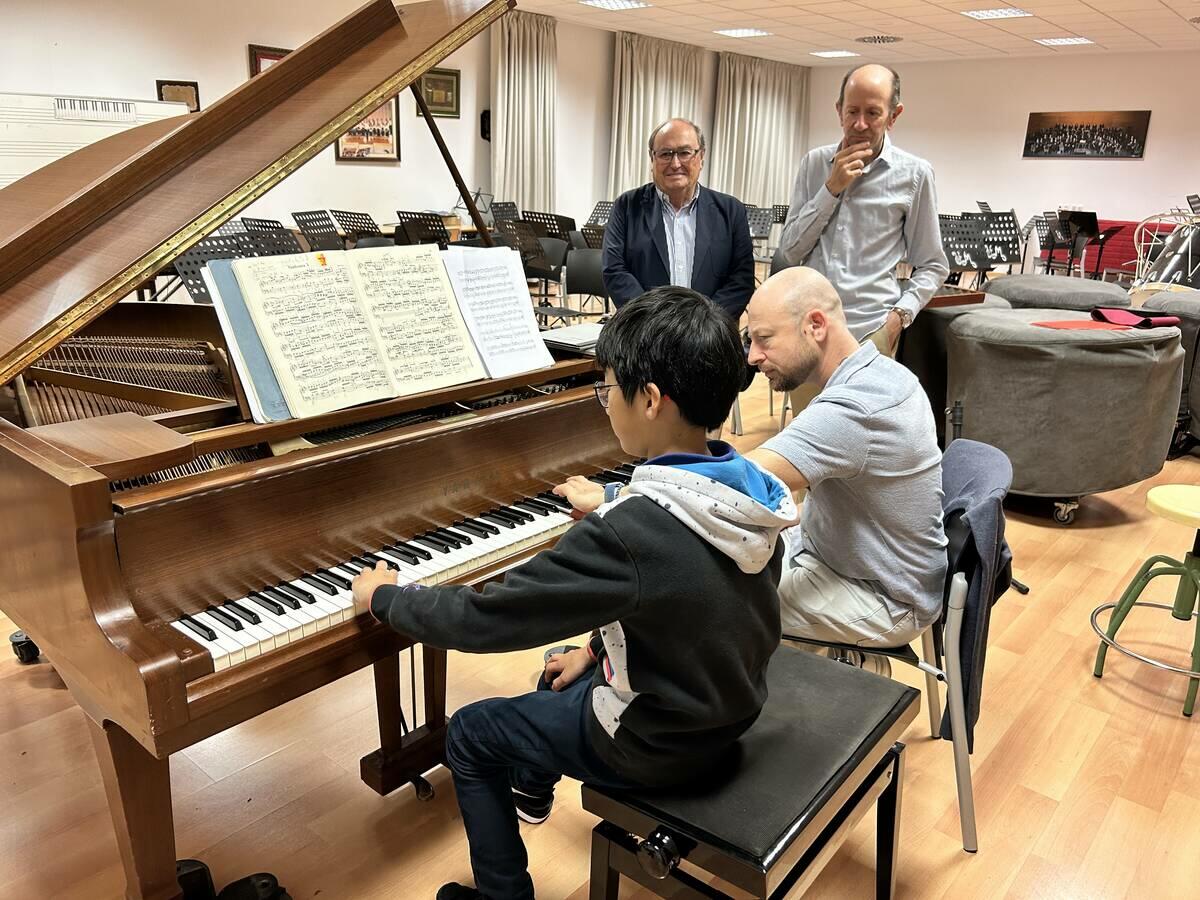 Curso Internacional de Piano en La Nucía con 18 grandes promesas