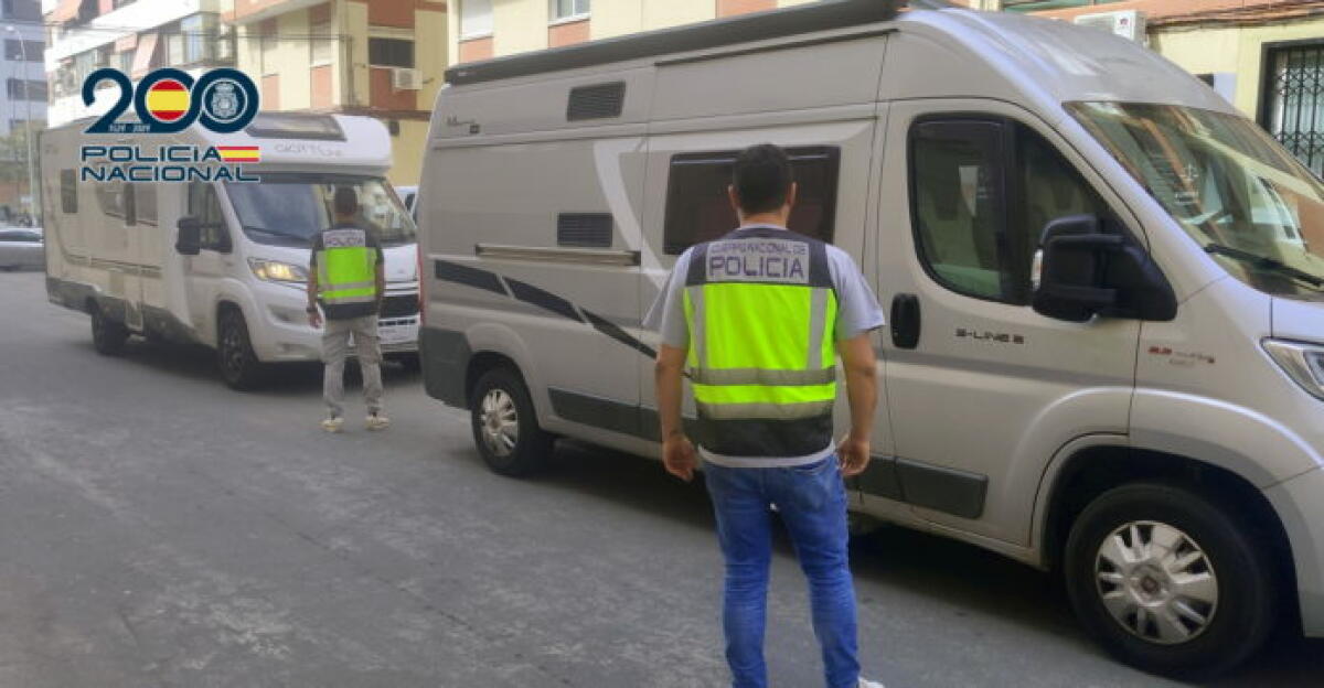 Desarticulado un grupo criminal que se dedicaba al tráfico ilícito de autocaravanas y campers en Benidorm