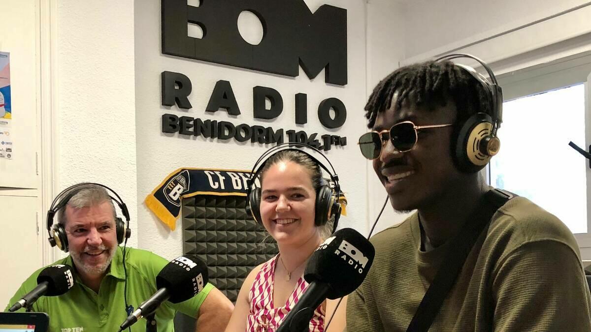 Visita de tres destacados Deportistas de Artes Marciales y Kickboxing a Bom Radio Benidorm y "El Polideportivo"