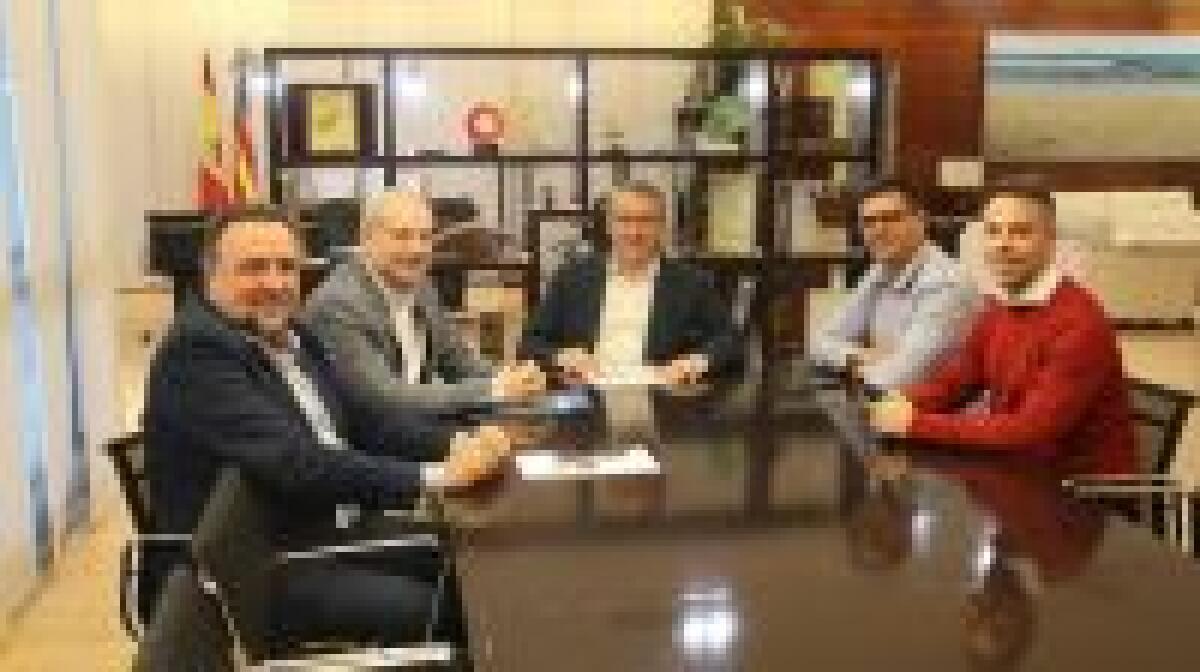 El alcalde se reúne con los nuevos responsables de AlicanTEC 