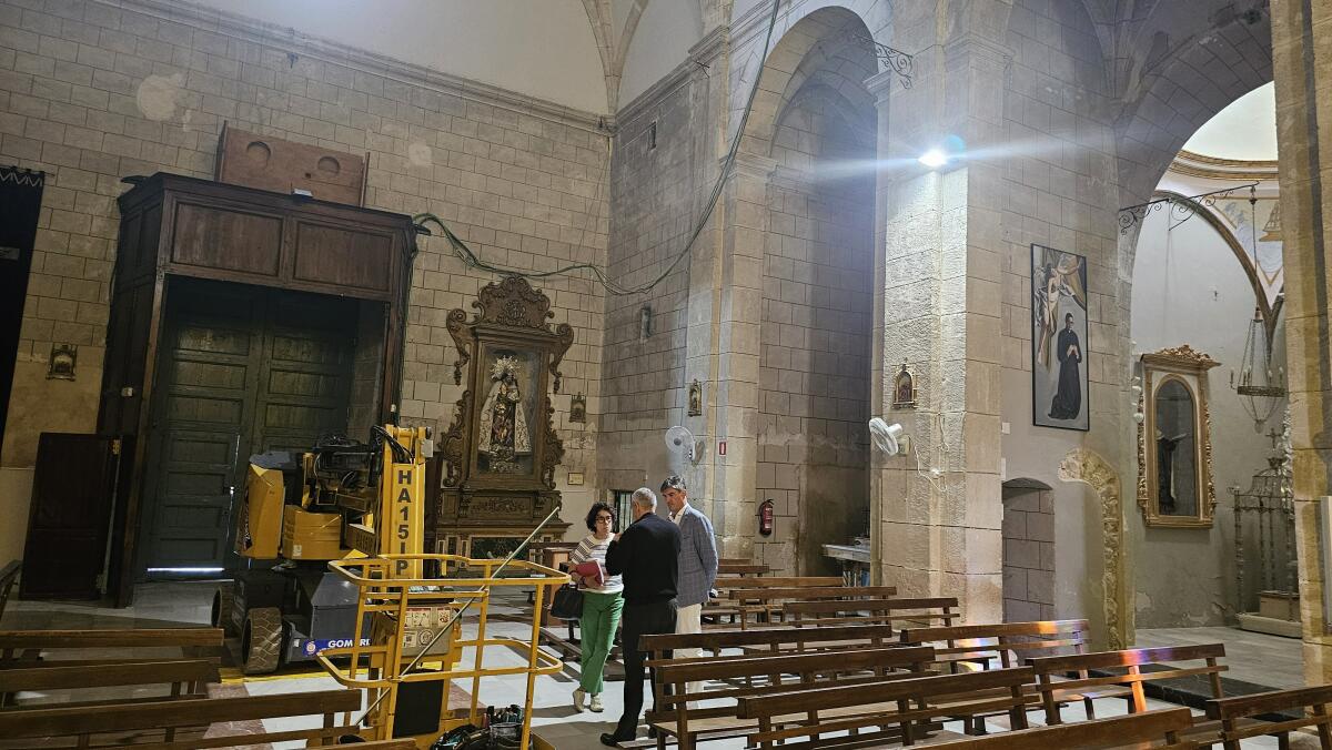 En marcha las obras de rehabilitación de la instalación eléctrica de la parroquia de Nuestra Señora de la Asunción 