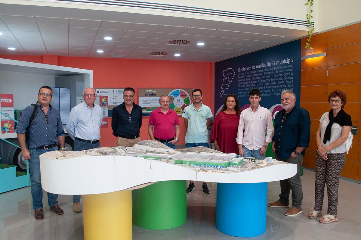 El Colegio Oficial de Ingenieros Agrícolas de Alicante visita el Complejo Ambiental de El Campello 