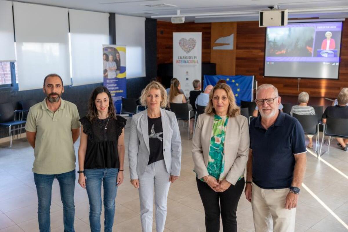 L’Alfàs emite el discurso de la Unión como miembro del proyecto ‘Construir Europa con las autoridades locales’