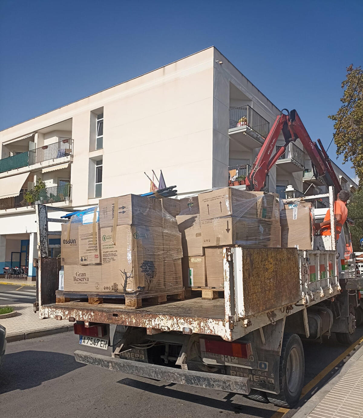 Altea envía toneladas de ayuda a los afectados por la DANA gracias a la solidaridad ciudadana