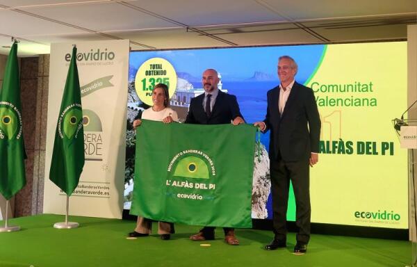 L'Alfàs se alza como uno de los nueve municipios de toda España que consigue la Bandera Verde 2023