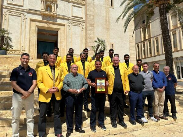 Recepción Oficial al equipo de Cricket del Vaticano en La Nucía 