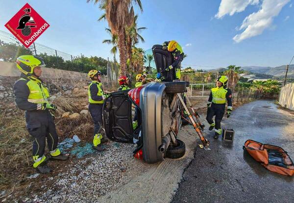 ACCIDENTE DE TRÁFICO EN CALLOSA D´ENSARRIÁ 