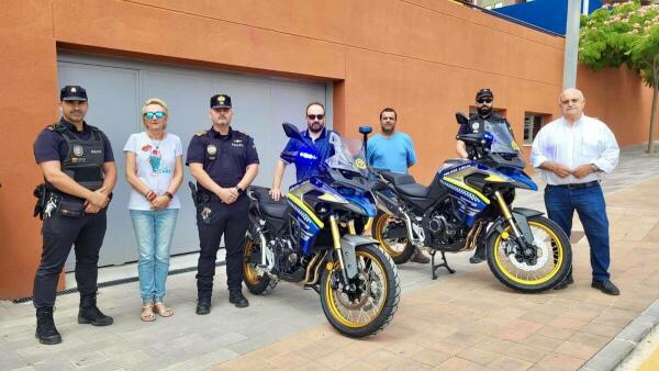 La Policía Local de Callosa d’en Sarrià estrena dos nuevas motos para patrullar por todo el término municipal