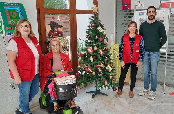 El Ayuntamiento de Altea se suma al proyecto de Corazón Exprés del Árbol Solidario