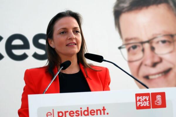 Cristina Escoda ampliará a las familias con dos hijos las bonificaciones municipales por familia numerosa 