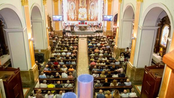 El Festival de Órgano de Benidorm vuelve a llenar la parroquia de Sant Jaume i Santa Anna 