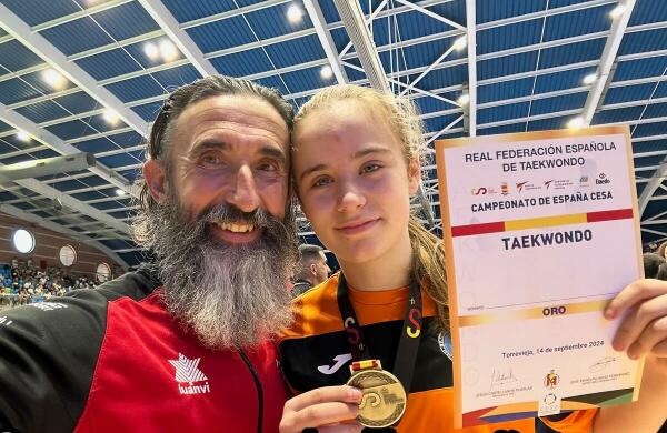 7 DEPORTISTAS DE FINESTRAT EN EL OPEN EUROPEAN KIDS DE TAEKWONDO 