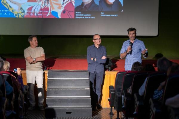 El actor Pedro Mari Sánchez y el director de Días de Cine presentan en l’Alfàs la película ‘Alguien que cuide de mí’ 