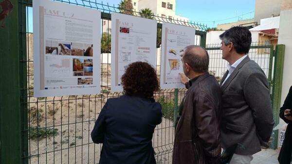 La diputada provincial de Arquitectura, Carmen Sellés, visita las obras de rehabilitación de las termas romanas de Allon 