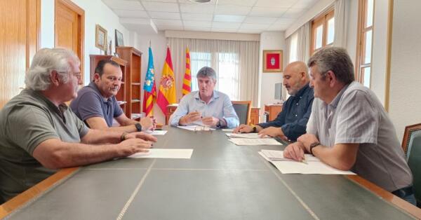 El Alcalde Marcos Zaragoza se reúne con representantes del sindicato mayoritario en el Ayuntamiento de Villajoyosa 