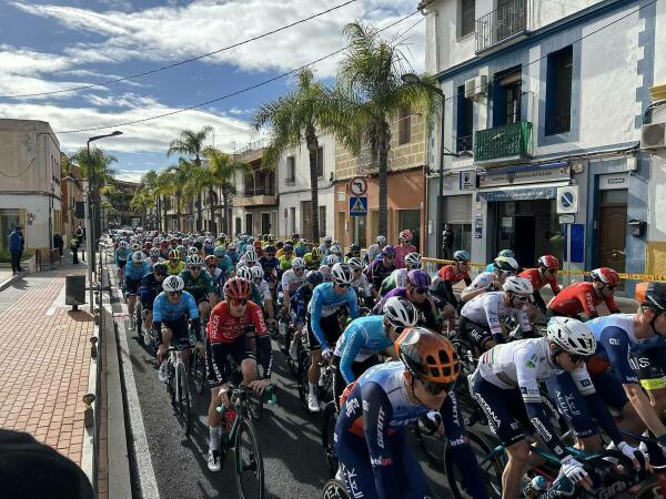Cortes de calles este sábado por la “Volta Ciclista Comunitat Valenciana”