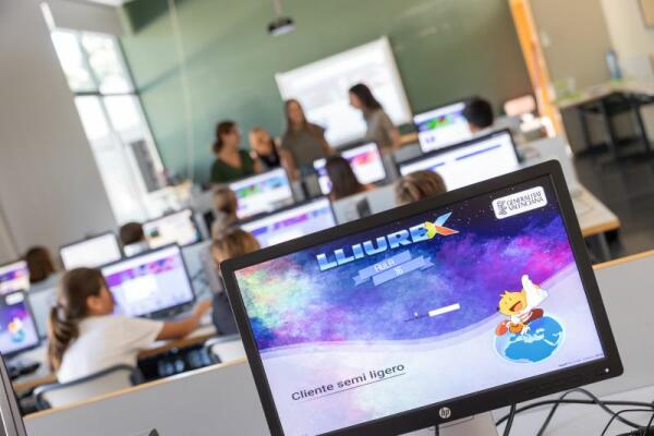 La concejalía de Educación organiza talleres de robótica en los colegios públicos de l’Alfàs