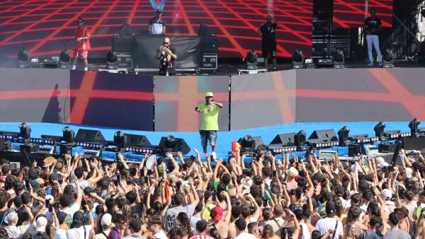 El Reggaeton Beach Festival vuelve a cosechar un éxito de público en sus dos jornadas 