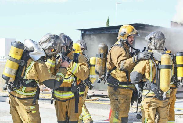 La Diputación destina 700.000 euros para ayudar a 114 municipios a cubrir sus cuotas al Consorcio de Bomberos 