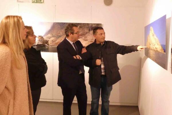 La comisión de la Distinció Cultural Ciutat de Benidorm propone premiar al fotógrafo benidormense Jaume Fuster  