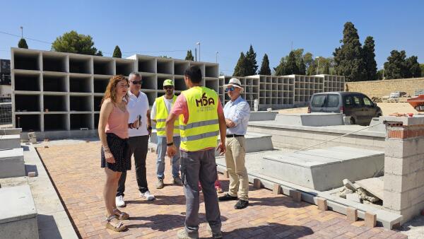 Se amplía la construcción de 240 nichos y 36 fosas en las obras de ampliación del cementerio municipal de Villajoyosa