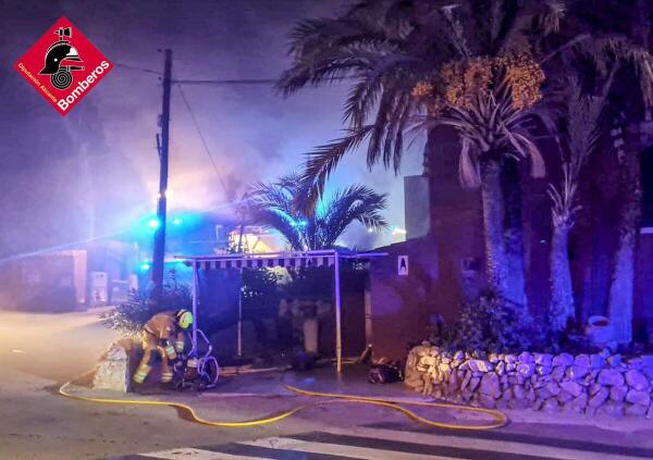 INCENDIO DE RESTAURANTE EN LA NUCIA 