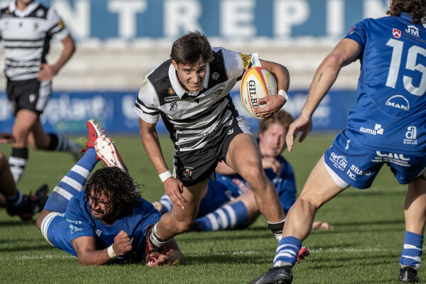 Huesitos La Vila se trae un punto y la solidaridad del rugby vallisoletano 