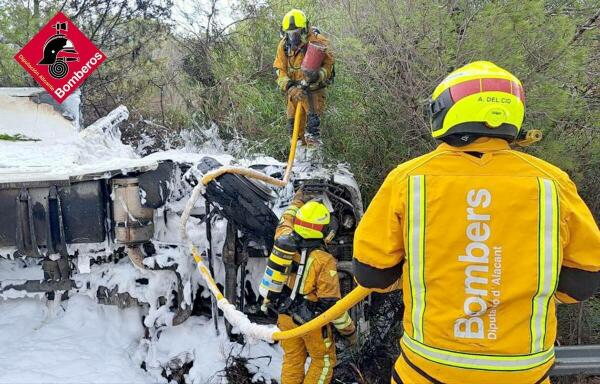 ACCIDENTE DE TRAFICO EN ALTEA 