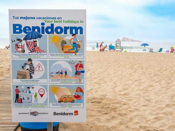 Benidorm lanza una campaña informativa con consejos para que los turistas tengan “las mejores vacaciones”