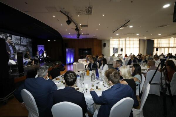 El ‘FORO DEXTER – Comunidad Valenciana’ congrega a 200 empresarios en Benidorm